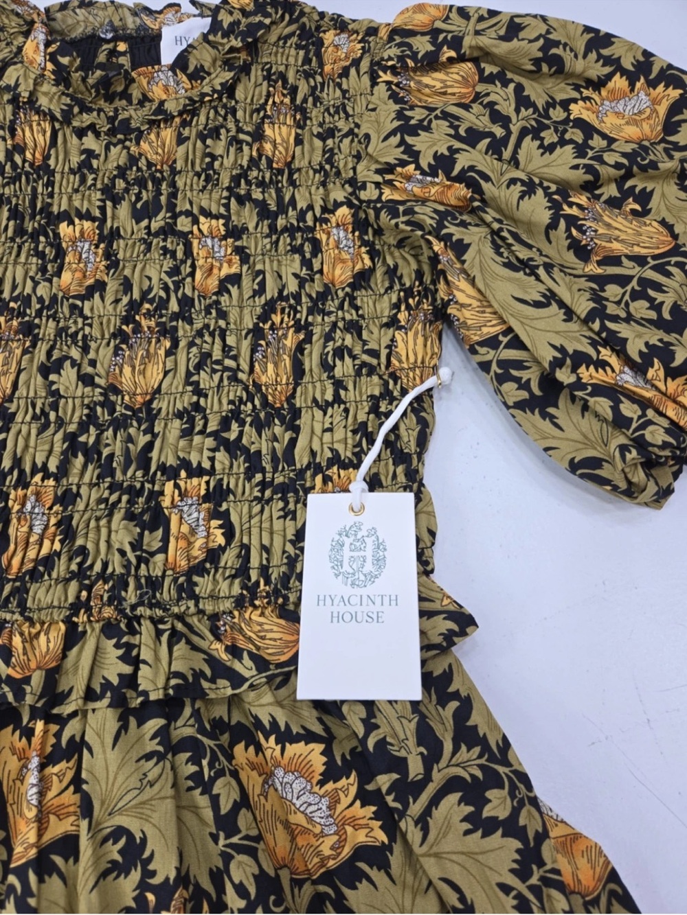 Hyacinth House The Smythe Leafy Olive Midi Dress Smocked Puff Sleeve Size XS NEW - Picture 4 of 10